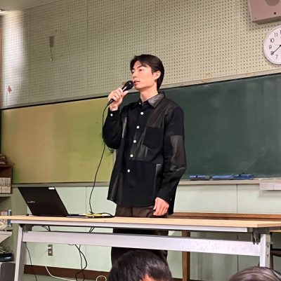 八尾市亀井中学校<br>出前授業 <br>「働くって何だろう」